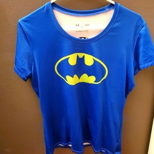 Womens Under Armour short sleeve shirt